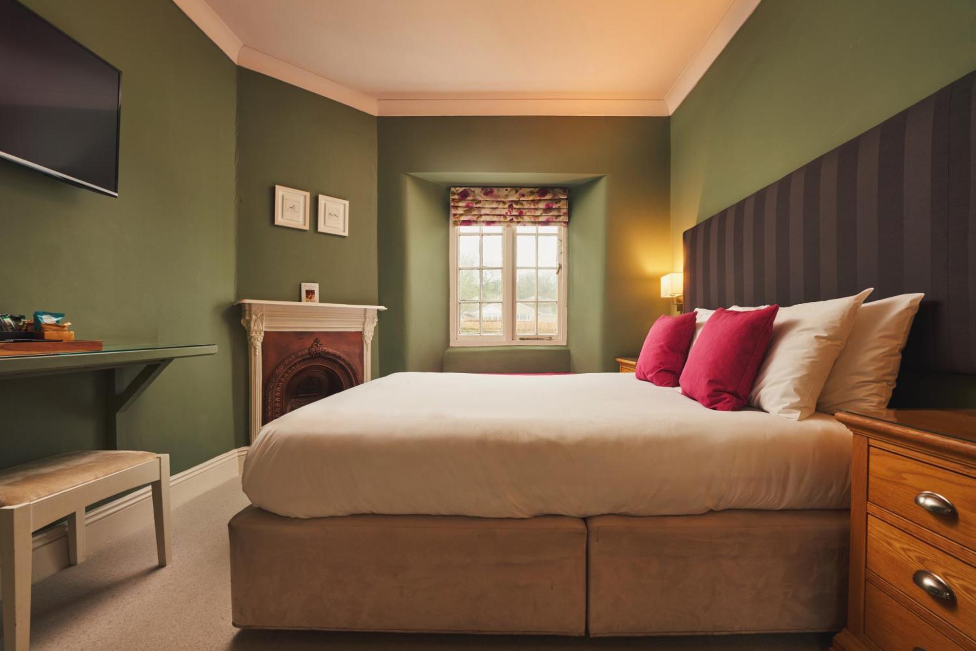 Rose And Crown Yealmpton Hotell Eksteriør bilde