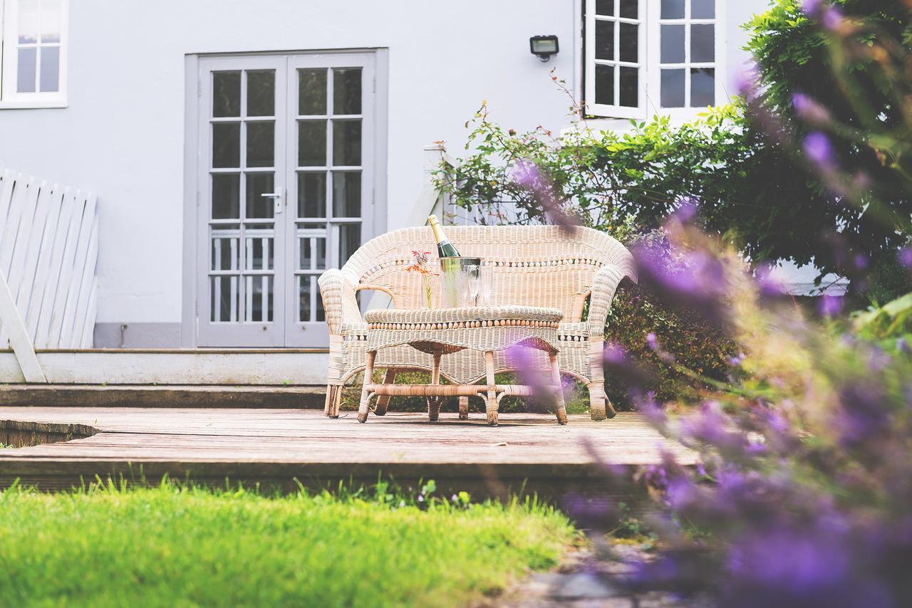 Rose And Crown Yealmpton Hotell Eksteriør bilde